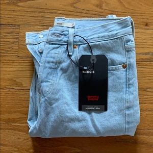 Levi’s Wedgie Fit Jeans